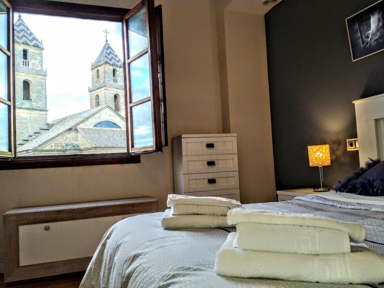 Apartamentos Sol Hospital Santiago أوبيذا المظهر الخارجي الصورة